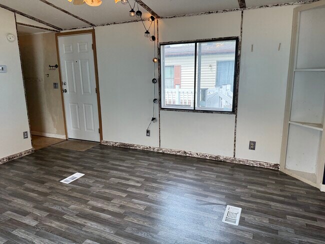 Foto del edificio - 48592 Leafdale Ct