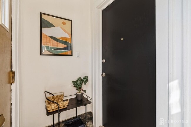 Photo - 41-43 Poe Avenue Unit Apartment