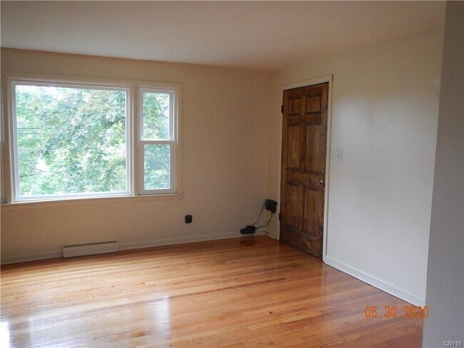 Building Photo - 2 Westcott St