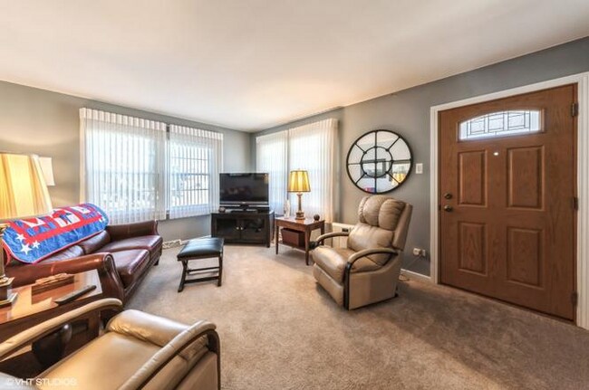 Foto del edificio - 9701 Merton Ave