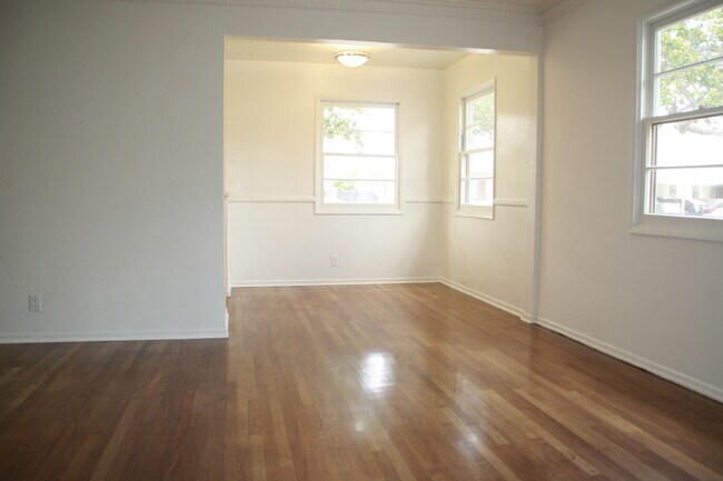 Unit A - 4250 Sawtelle Blvd
