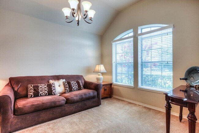 Building Photo - 27535 Gatlin Ln