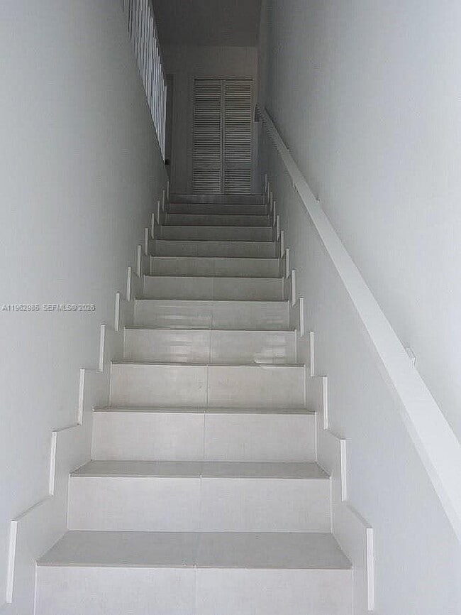 Foto del edificio - 3323 SW 87th Pl