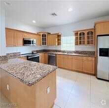 Building Photo - 3465 Everglades Blvd N