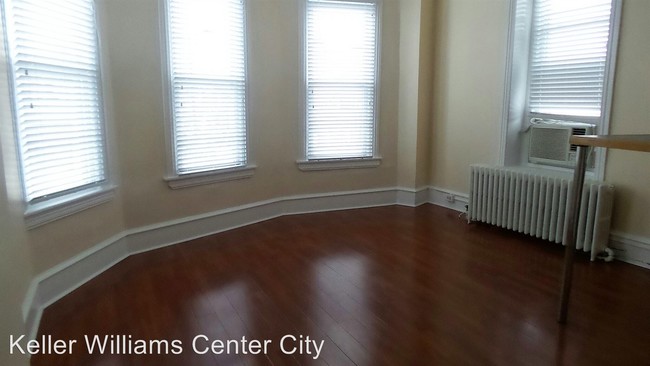 Building Photo - 1600 W Passyunk Ave