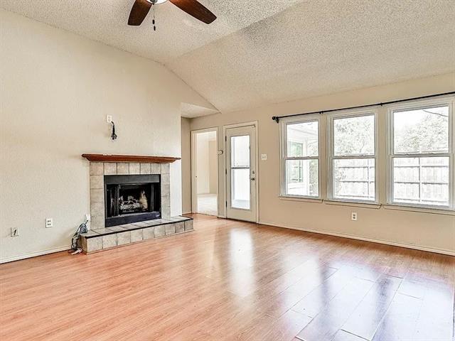 Foto del edificio - 2700 Amberton Pl