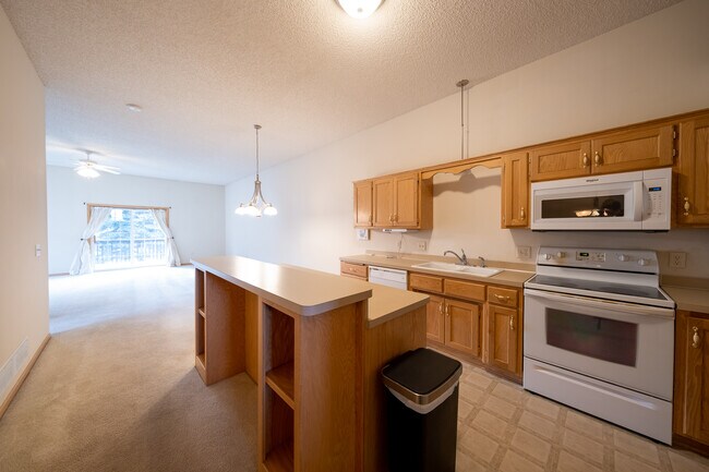 Foto del edificio - 1219 Dupont Ln