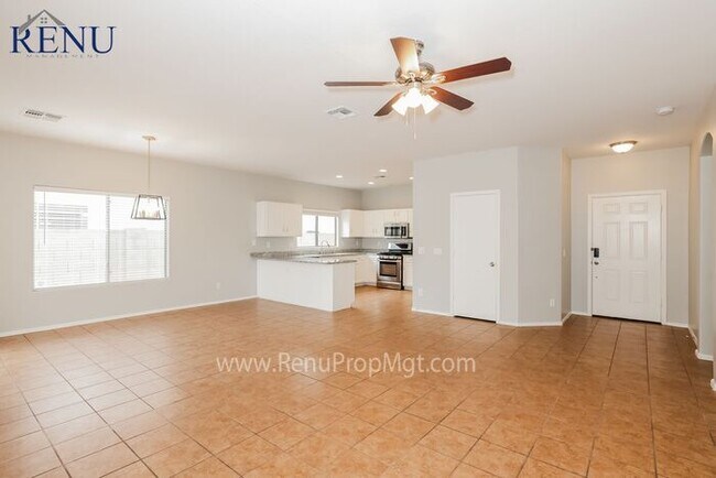 Foto del edificio - Spring into savings with 100% off your fir...