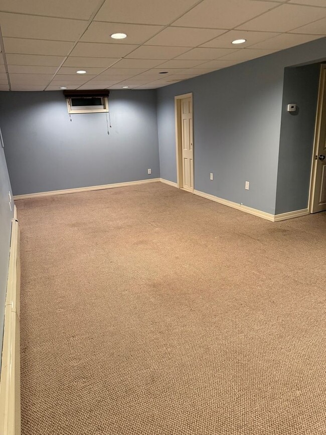 Foto del edificio - 2224 Pond Rd