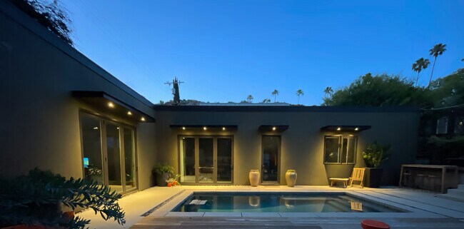 Foto del edificio - 5285 College View Ave