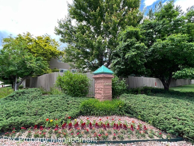 Building Photo - 5 br, 3.5 bath House - 609 Briggs Place