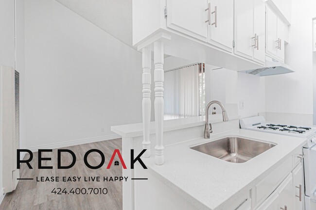 Foto del edificio - 10810 Sarah St