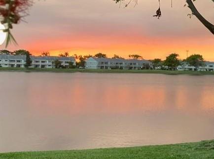 Foto principal - 3437 NW 44th St