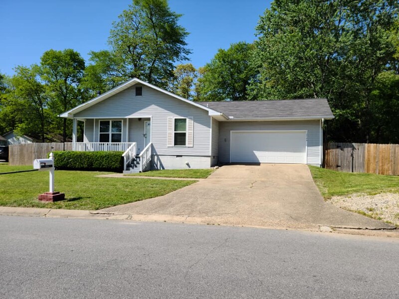 Primary Photo - 12724 Goldleaf Dr