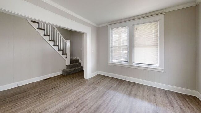 Foto del edificio - 3 Bedroom with Spacious basement