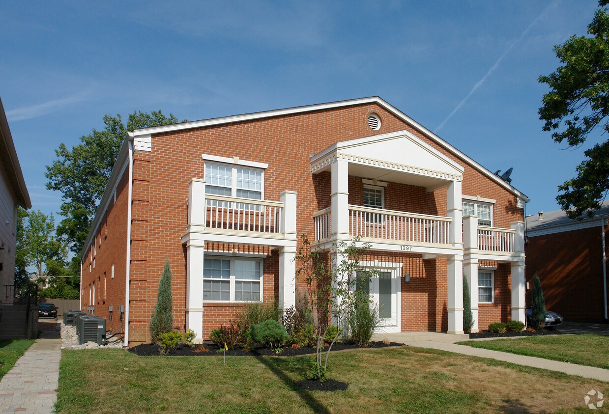 Foto del edificio - 1397 Broadview Ave