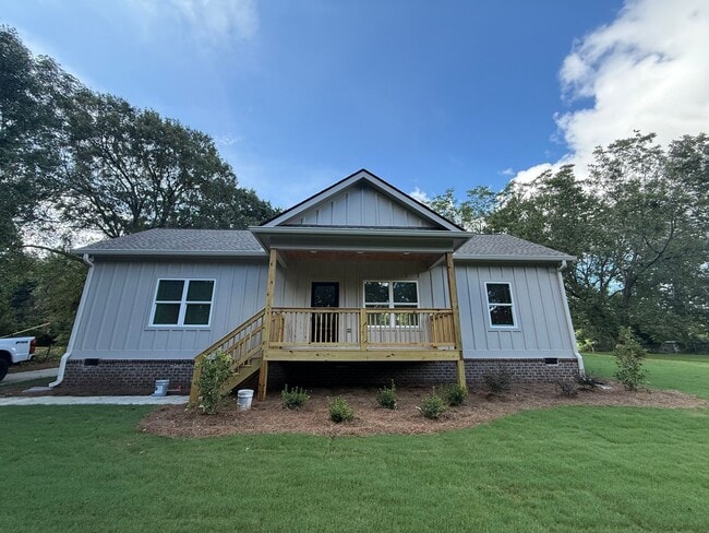 NEW CONSTRUCTION! NOW LEASING FOR AUGUST 2... - NEW CONSTRUCTION! NOW LEASING FOR AUGUST 2... House