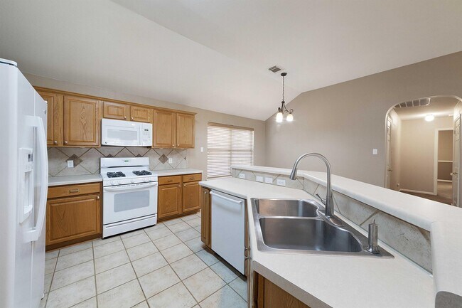 Foto del edificio - 5601 Lomita Verde Cir