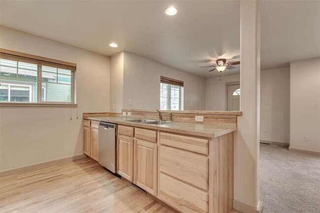 Building Photo - 3156 Catkin Lane