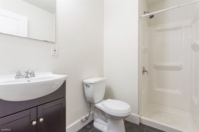Building Photo - 4 br, 2 bath Duplex - 1706 FONTAIN ST Unit A
