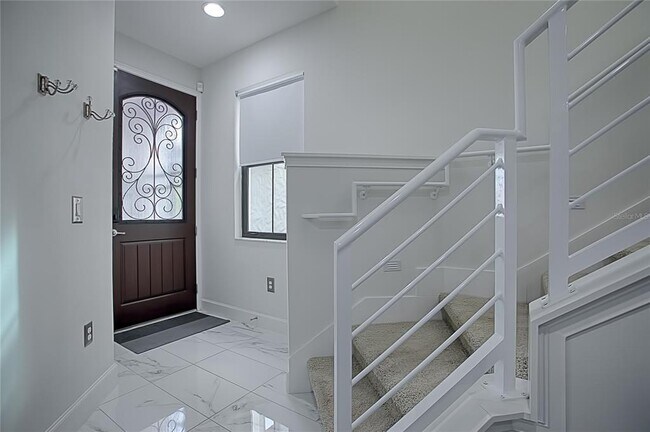 Building Photo - 7661 Toscana Blvd