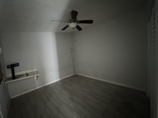 Foto del edificio - 258 E 12th St