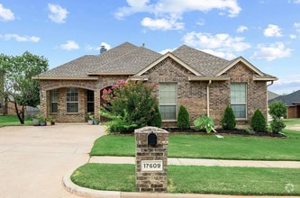 Building Photo - 17609 Sunburst Ct