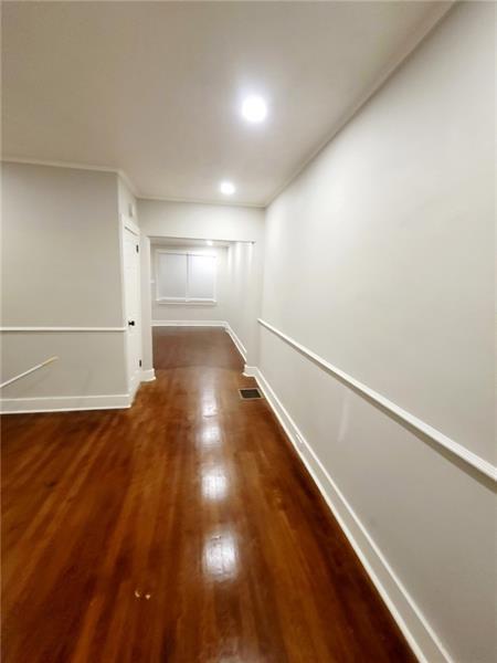 Foto del edificio - 3566 Beechwood Blvd