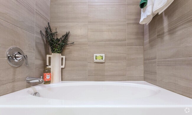 Baño - Augusta Woods
