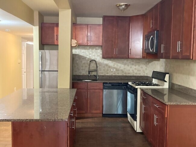 Foto del edificio - 6340 S Kenwood Ave