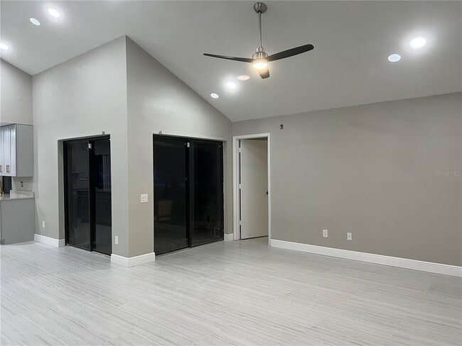 Building Photo - 6673 Doubletrace Ln