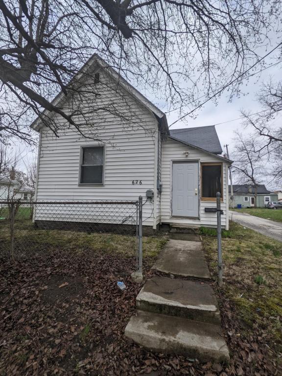 Foto principal - 626 E Jackson St