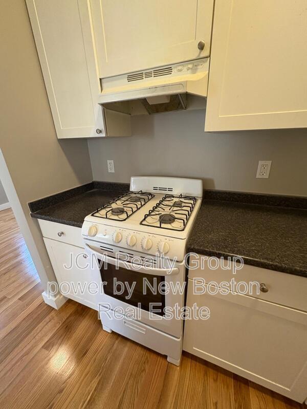 Building Photo - 20 High St