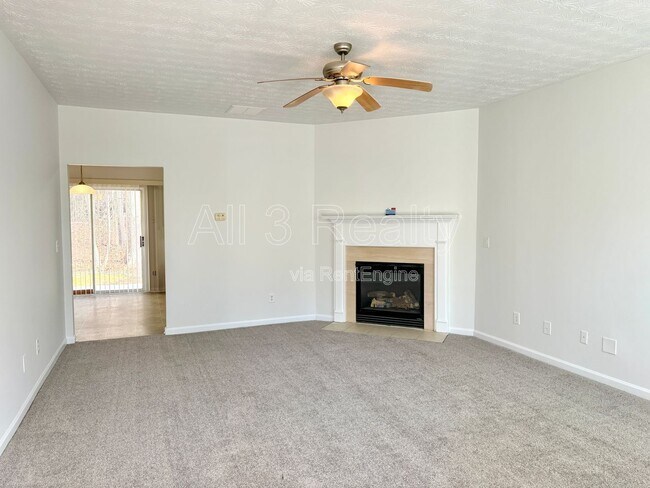 Building Photo - 150 Abenberg Ct