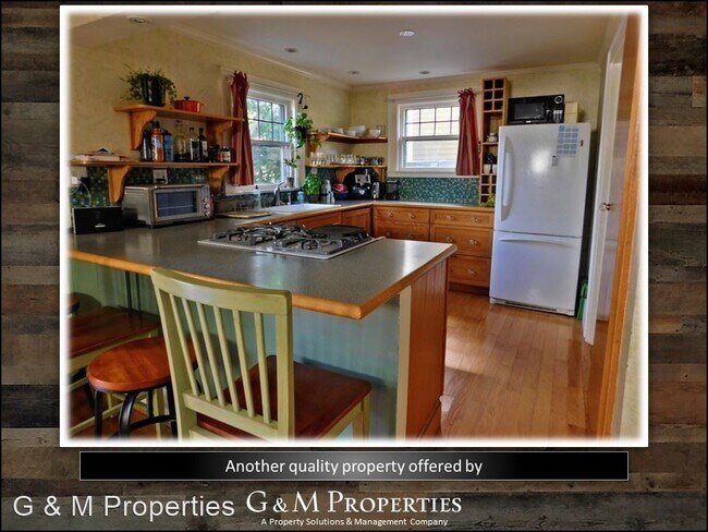 Building Photo - 3 br, 1 bath House - 21 Arvine Heights