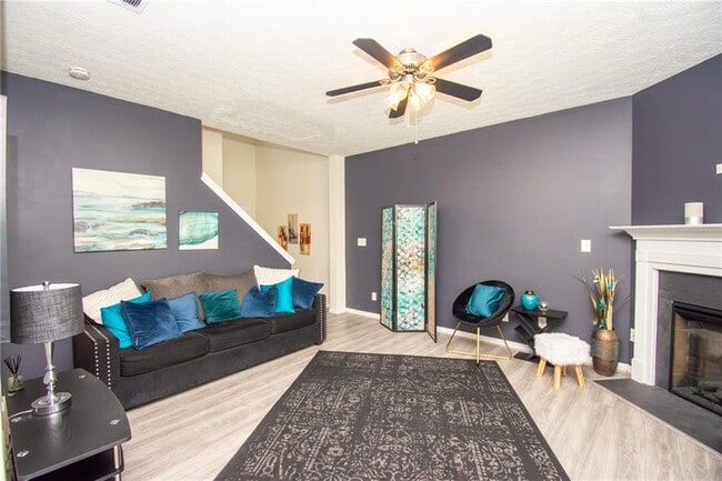 Building Photo - 5680 Cascade Run