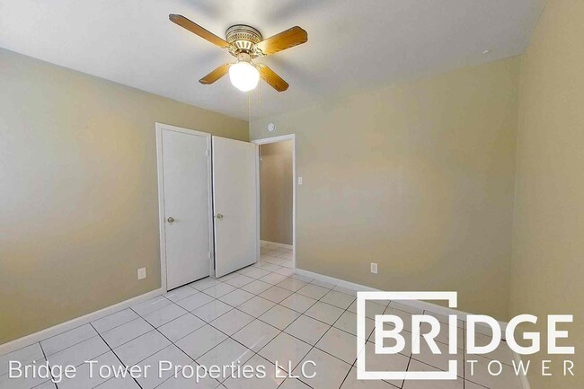 Building Photo - 3 br, 2 bath House - 215 Oriole Boulevard