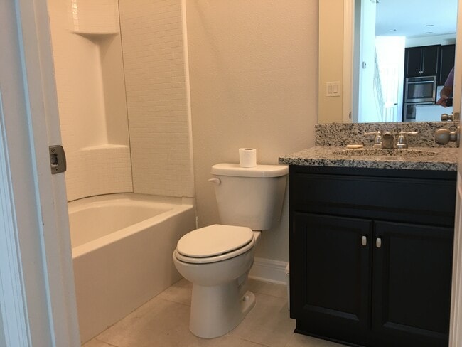 Foto del edificio - 2510 Sanderling St