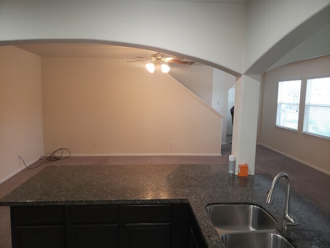 Gran sala de estar - 14903 Orchid Meadow Dr