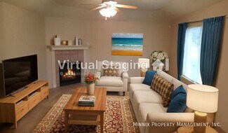 Building Photo - 3206 111th St