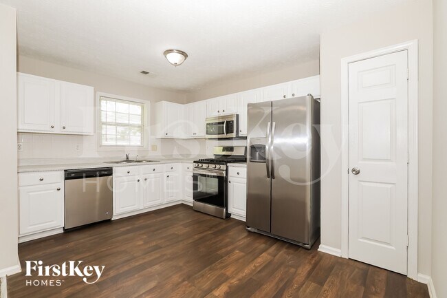 Building Photo - 2187 Carlysle Creek Dr