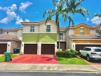 Building Photo - 8021 NW 114th Pl