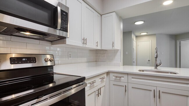 Photo - The Crest on Hampton Hollow Apartments