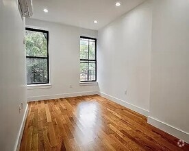 Building Photo - 588 Quincy St