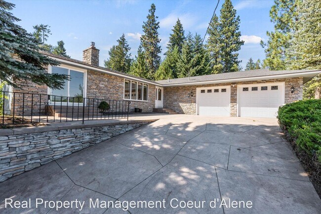 Building Photo - 3 br, 2 bath House - 12873 N Hauser Lake Rd.