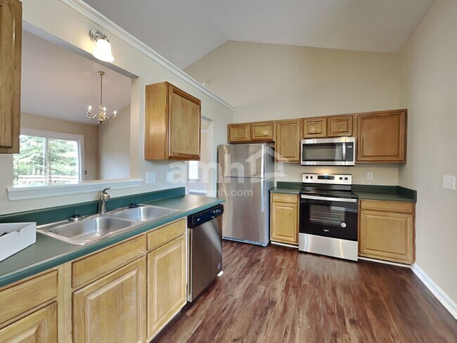 Foto del edificio - 104 Windy Meadow Way