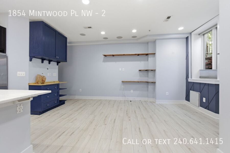 Photo - 1854 Mintwood Pl NW-2