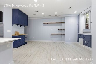Building Photo - 1854 Mintwood Pl NW