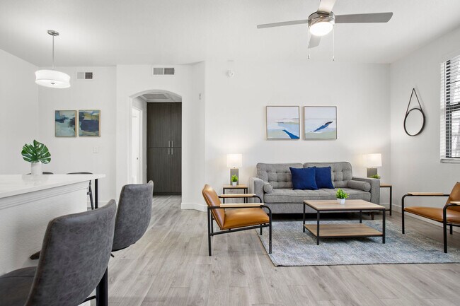 Building Photo - 9450 W Cabela Dr