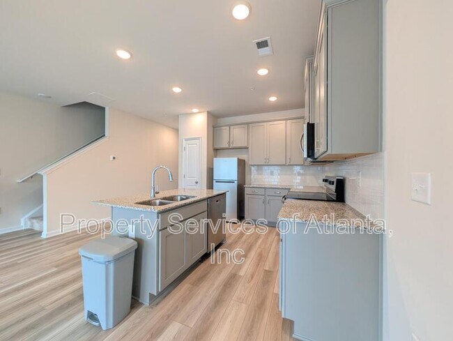 Foto del edificio - 1354 Willow Brk Cir